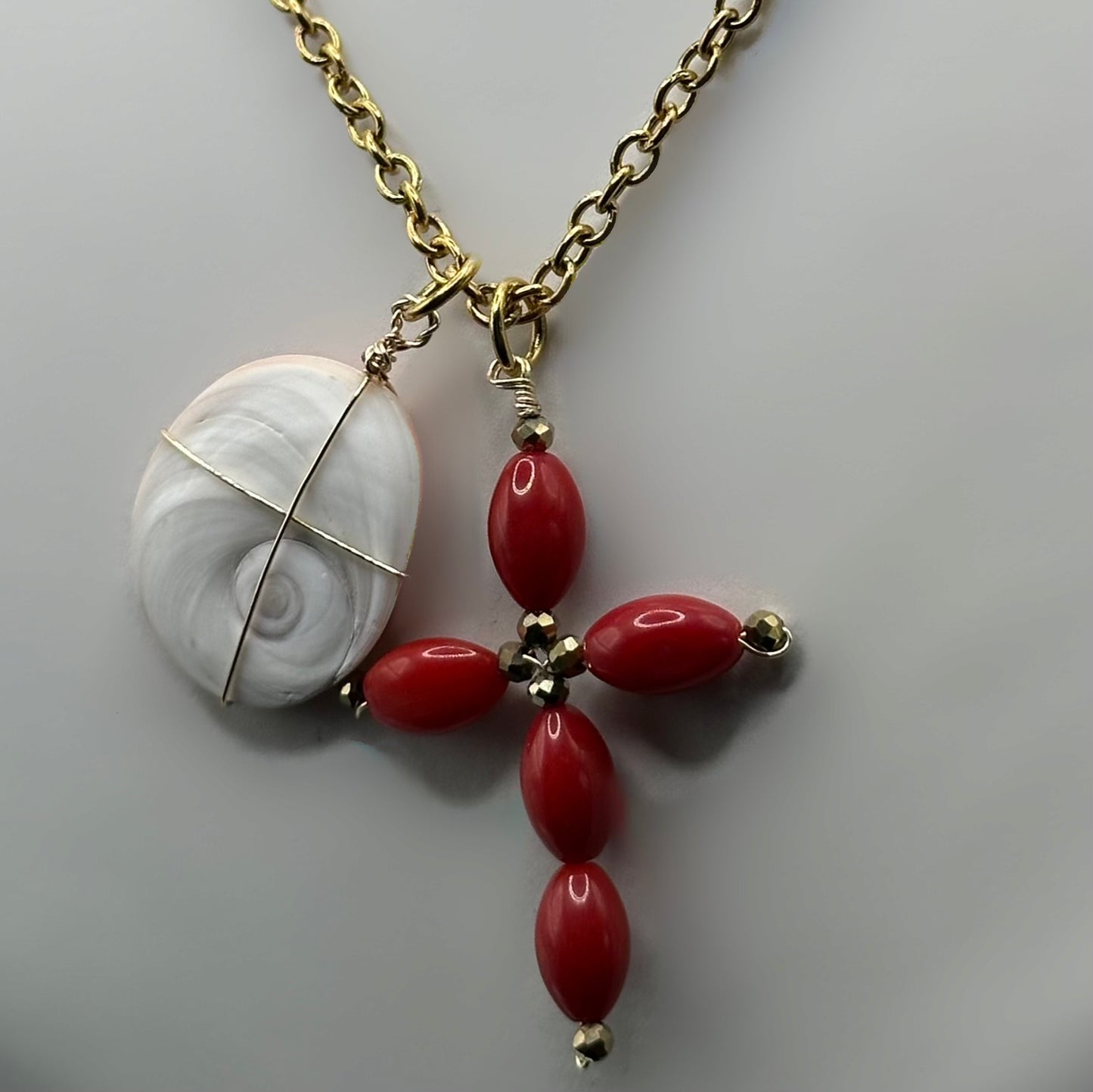 Collier - Santa Lucia x Œil de Sainte Lucie & Croix en Corail Bambou